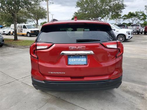 2024 GMC Terrain SLE