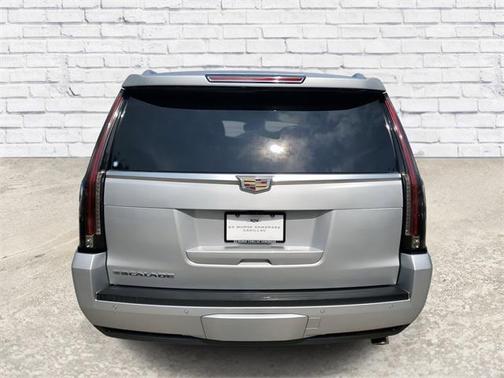 2019 Cadillac Escalade ESV Premium Luxury