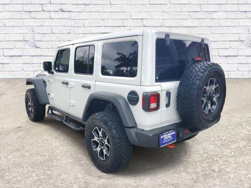 Bright White Clearcoat 2022 Jeep Wrangler Unlimited Rubicon
