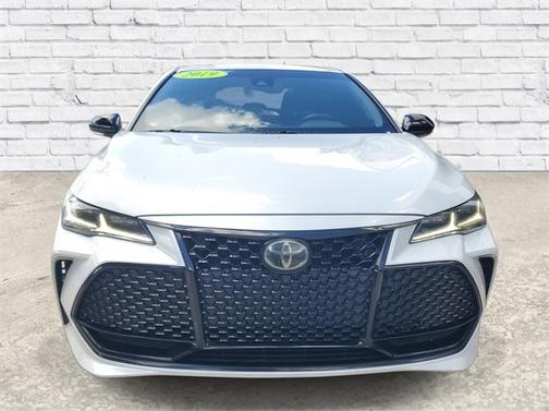 2019 Toyota Avalon Touring