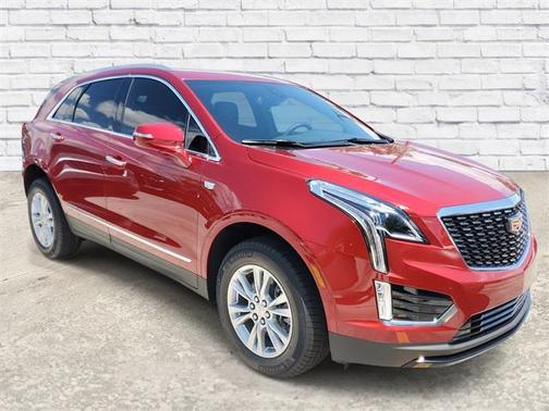 2025 Cadillac XT5 Luxury