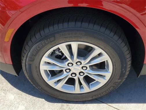 2025 Cadillac XT5 Luxury