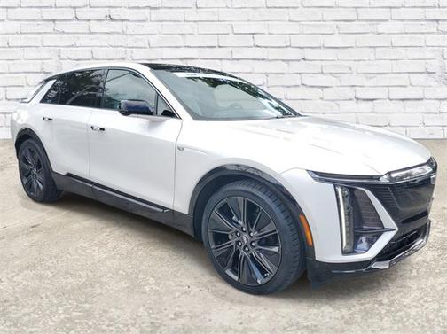 2024 Cadillac LYRIQ Sport