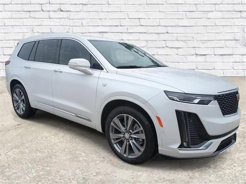 2025 Cadillac XT6 Premium Luxury FWD