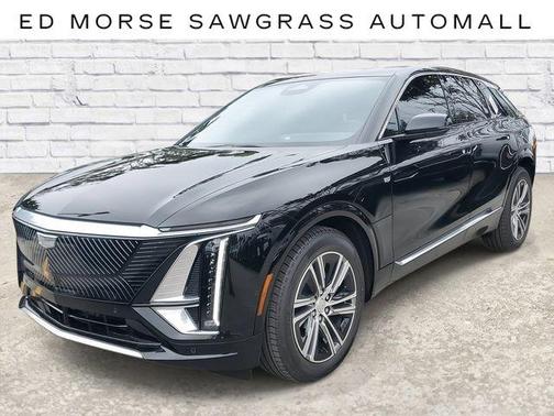Stellar Black Metallic 2026 Cadillac LYRIQ Luxury