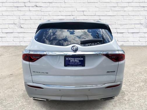 2023 Buick Enclave Premium FWD