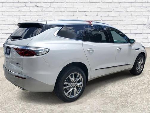 2023 Buick Enclave Premium FWD