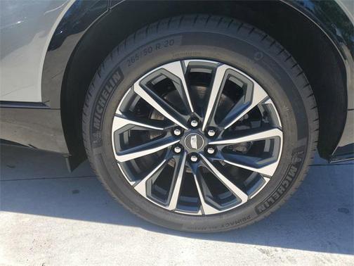 2025 Cadillac LYRIQ Sport