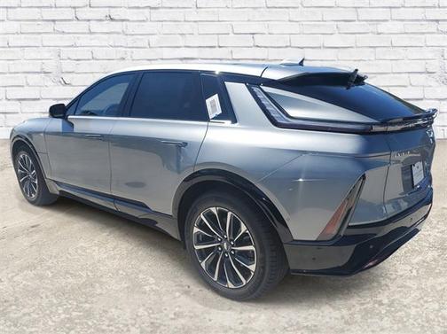 2025 Cadillac LYRIQ Sport