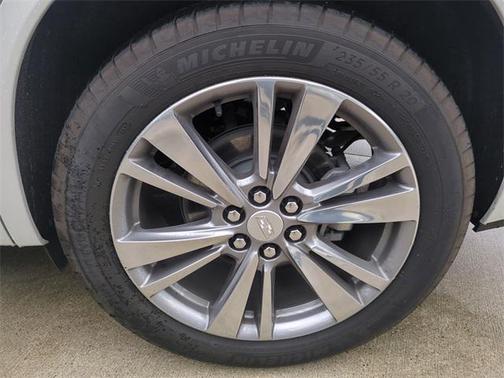 2025 Cadillac XT6 Premium Luxury FWD