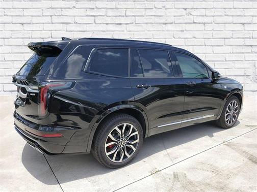 2025 Cadillac XT6 Sport AWD