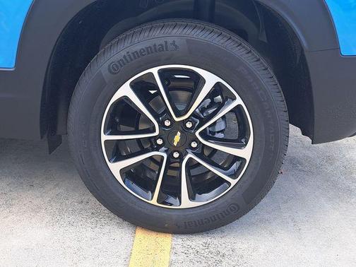 Marina Blue Metallic 2026 Chevrolet Trailblazer LT