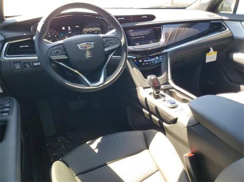 2025 Cadillac XT6 Premium Luxury FWD