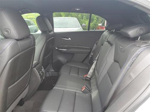 2025 Cadillac XT4 Sport