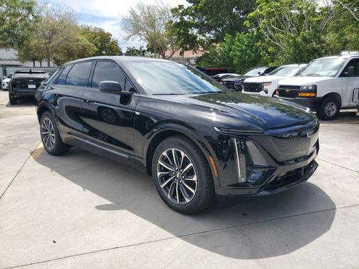 2026 Cadillac LYRIQ Sport