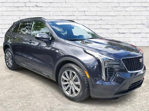 2022 Cadillac XT4 Sport