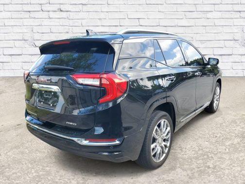 Ebony Twilight Metallic 2024 GMC Terrain Denali