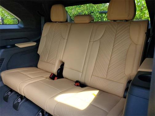 2025 Cadillac Escalade Sport