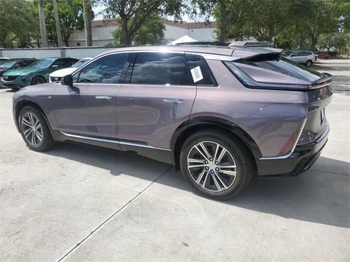 2025 Cadillac LYRIQ Luxury w/1SC