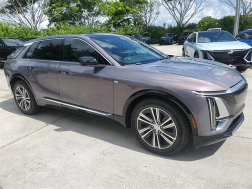 2025 Cadillac LYRIQ Luxury w/1SC