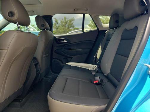 Marina Blue Metallic 2026 Chevrolet Trax FWD ACTIV
