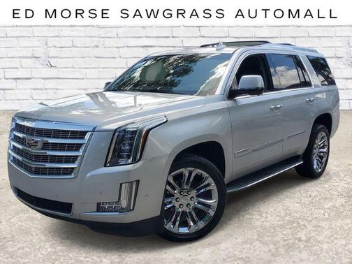 Radiant Silver Metallic 2019 Cadillac Escalade Luxury