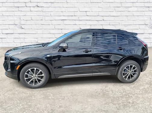 2025 Cadillac XT4 Sport