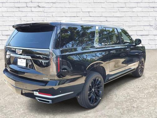 2026 Cadillac Escalade ESV Luxury