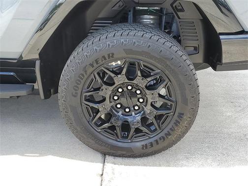 2025 GMC HUMMER EV Pickup 2X