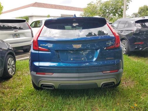 2019 Cadillac XT4 Premium Luxury
