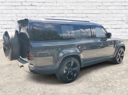 2023 Land Rover Defender 130 First Edition