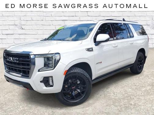 2022 GMC Yukon XL 4WD AT4