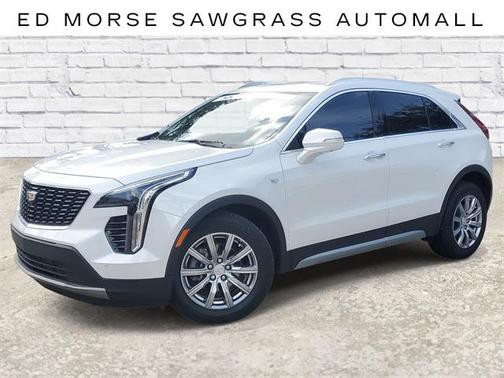 2023 Cadillac XT4 Premium Luxury