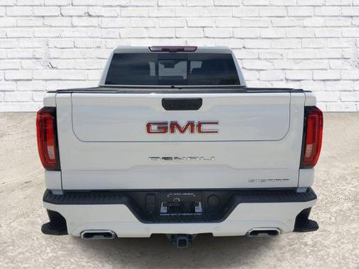 Summit White 2024 GMC Sierra 1500 Denali