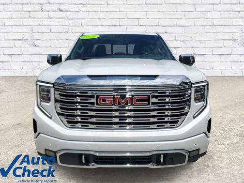 Summit White 2024 GMC Sierra 1500 Denali