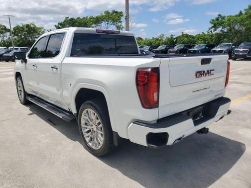 Summit White 2024 GMC Sierra 1500 Denali