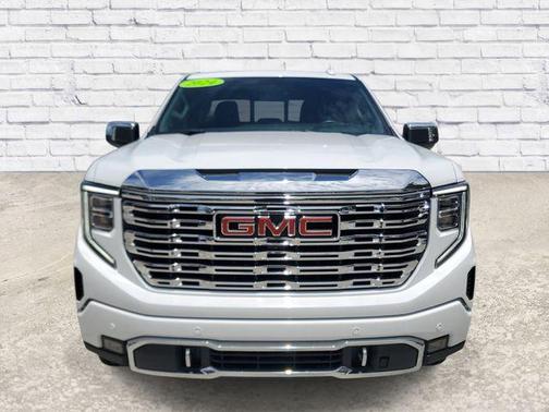 Summit White 2024 GMC Sierra 1500 Denali