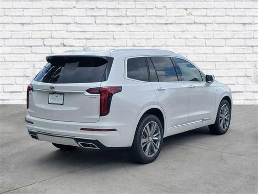 2025 Cadillac XT6 Premium Luxury FWD