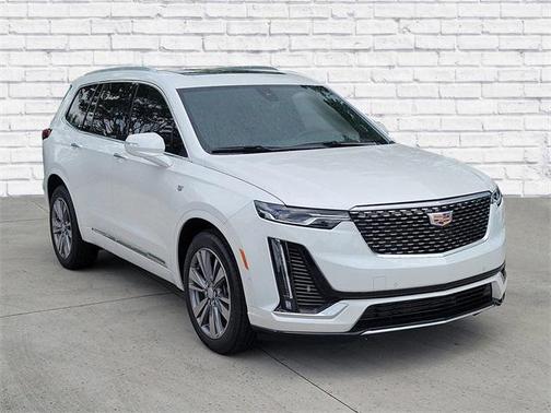 2025 Cadillac XT6 Premium Luxury FWD