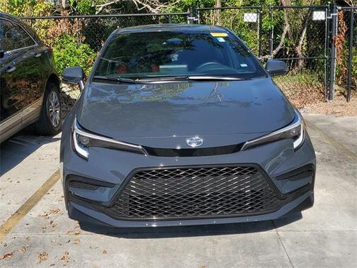 2025 Toyota Corolla SE