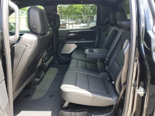2025 GMC Sierra EV Max Range Denali