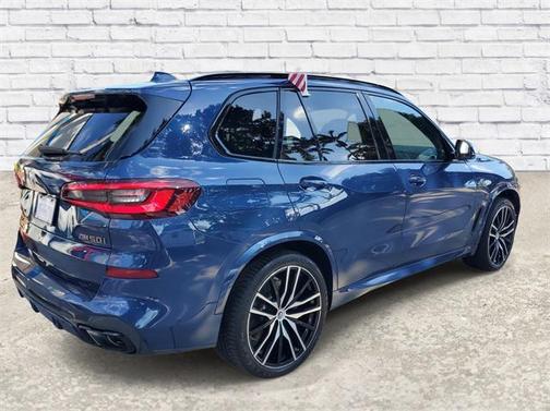 2023 BMW X5 M50i