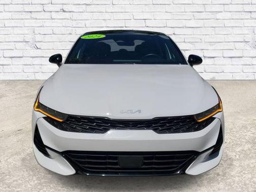 Glacial White Pearl 2024 Kia K5 GT-Line