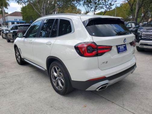 2022 BMW X3 sDrive30i