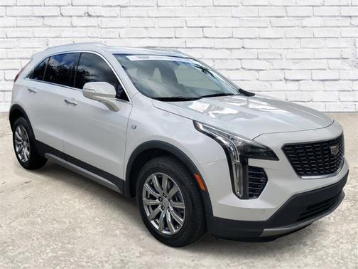 2021 Cadillac XT4 Premium Luxury