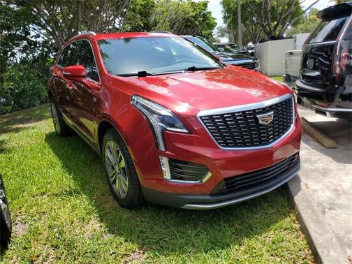 2020 Cadillac XT5 Premium Luxury