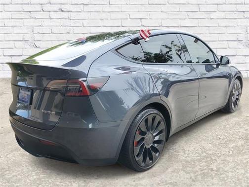 2022 Tesla Model Y Performance Dual Motor All-Wheel Drive