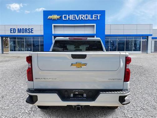 2025 Chevrolet Silverado 1500 Custom