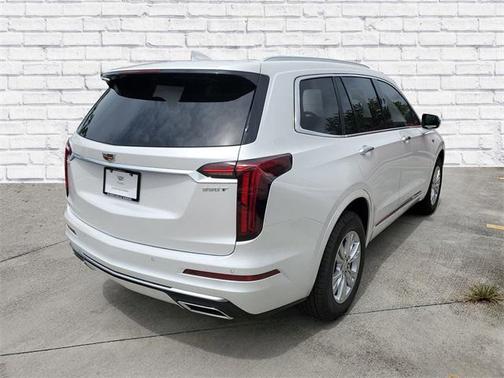 2025 Cadillac XT6 Luxury FWD
