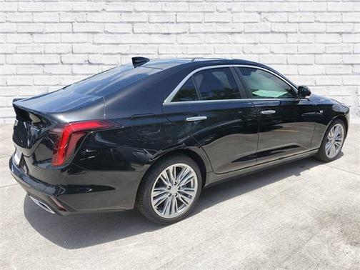 2025 Cadillac CT4 Premium Luxury